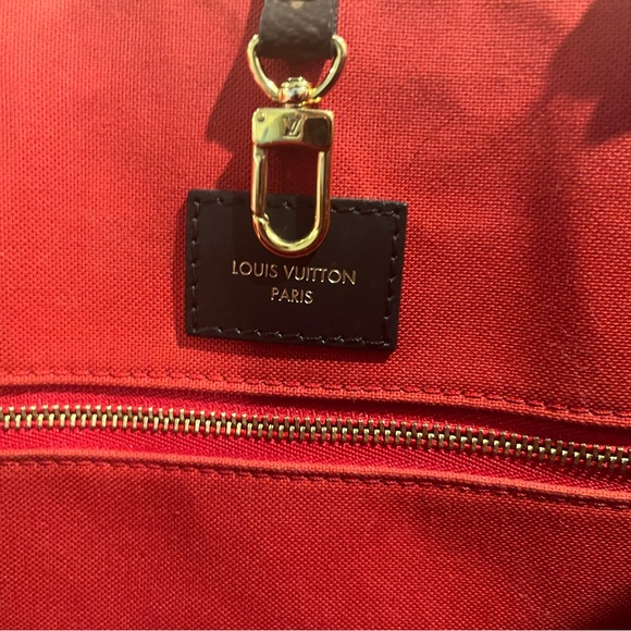 100% Authentic Louis Vuitton Onthego GM - Picture 6 of 11